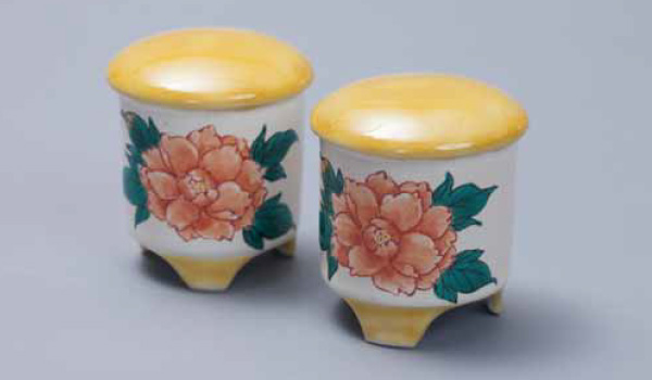 ���L������J��